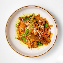 Феттучини с телятиной