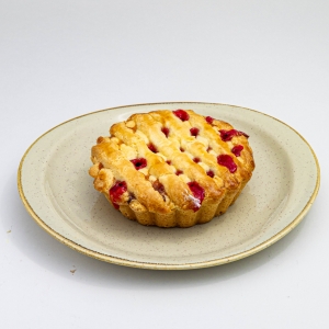 Пирог с вишней и белым шоколадом